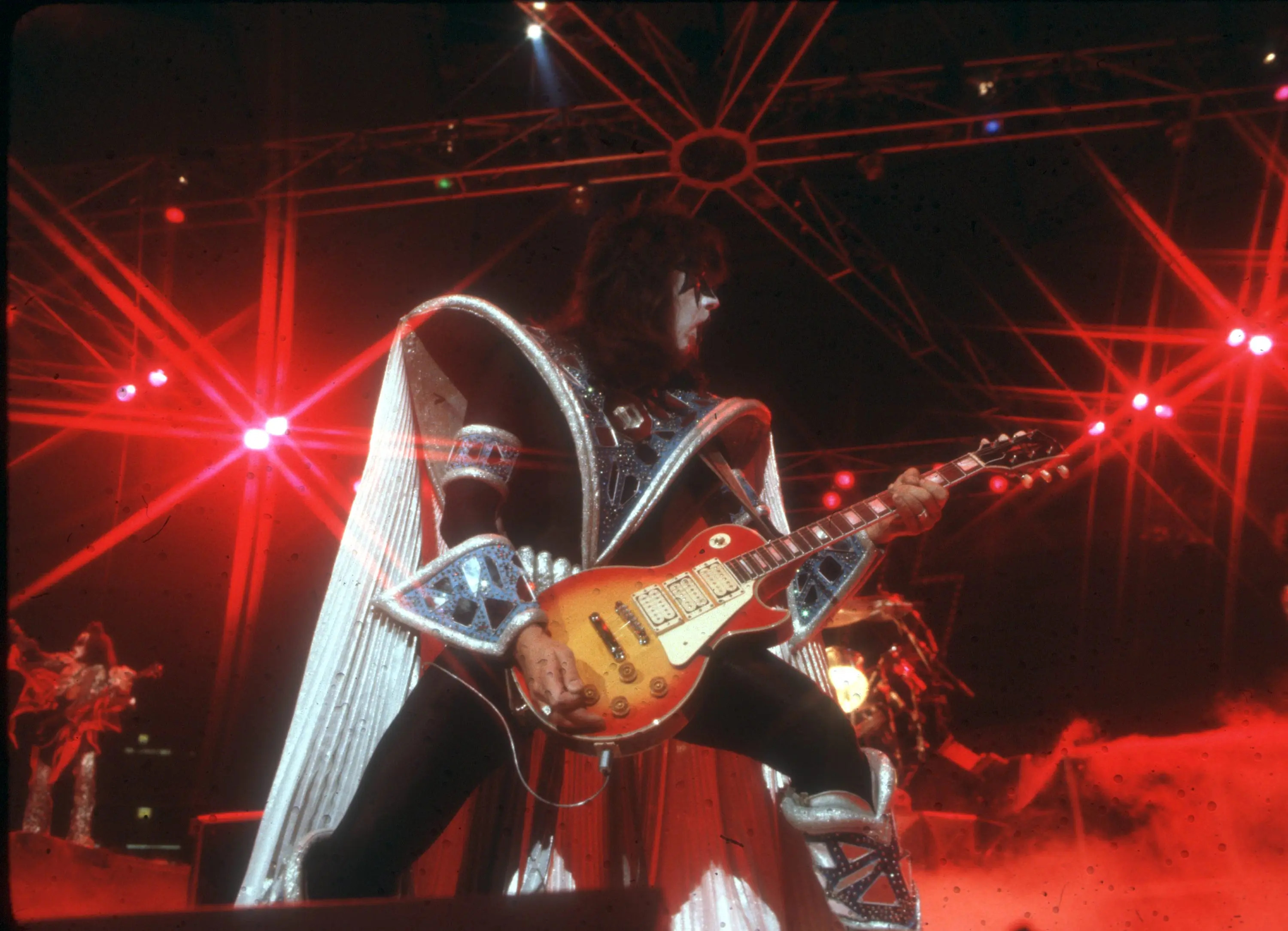 Ace Frehley: Un diamante especial